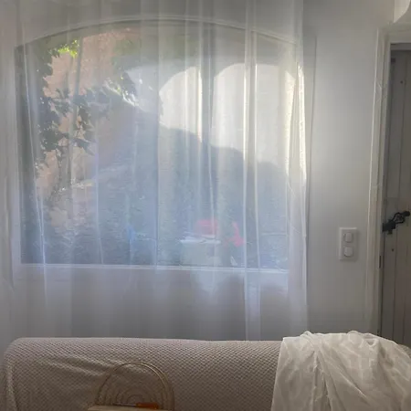 Studio 3 Personnes Avec Jardinet Mer Et Foret Apartment